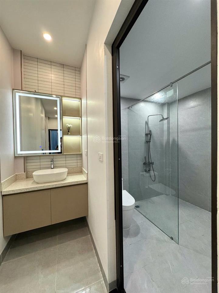 Hiếm có!phố thái thịnh, sát phố, ngõ thông 2 thoáng, cách ô tô 20m, kinh doanh,nhà xây mới 38m2*5t