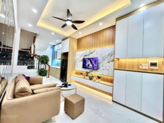 Quá đẹp ! vũ ngọc phan, thang máy, ngõ ba gác tránh, sát phố, ô tô cách 30m, nhà xây mới 40m2*56