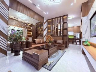 Quá hot! phố tôn đức thắng, ngõ thông, 2 thoáng, gần phố,35m ra oto tránh,nhà mới 38m 5 t