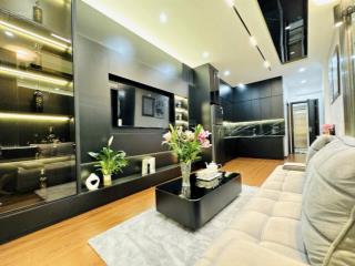 Bán nhanh ! đặng tiến đông, ôtô đỗ cửa, 2 thoáng, sát phố, không qui hoạch,nhà đẹp ở ngay 40m2* 5t