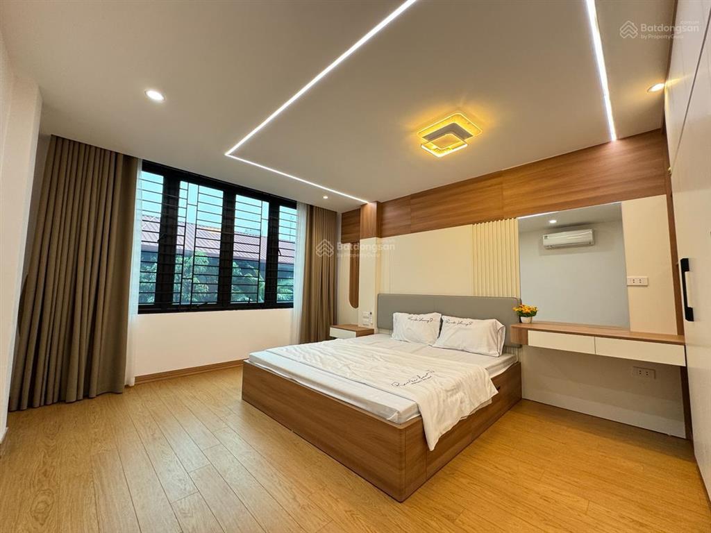 Hiếm! tôn đức thắng, thang máy, ngõ thẳng tắp 2 thoáng, 15m ra phố. gần văn miếu 38m2 6t