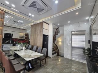 Giá rẻ! phố pháo đài láng thang máy, 2 thoáng, ngõ ba gác tránh xe máy, gần phố, ở ngay 42m2*6t