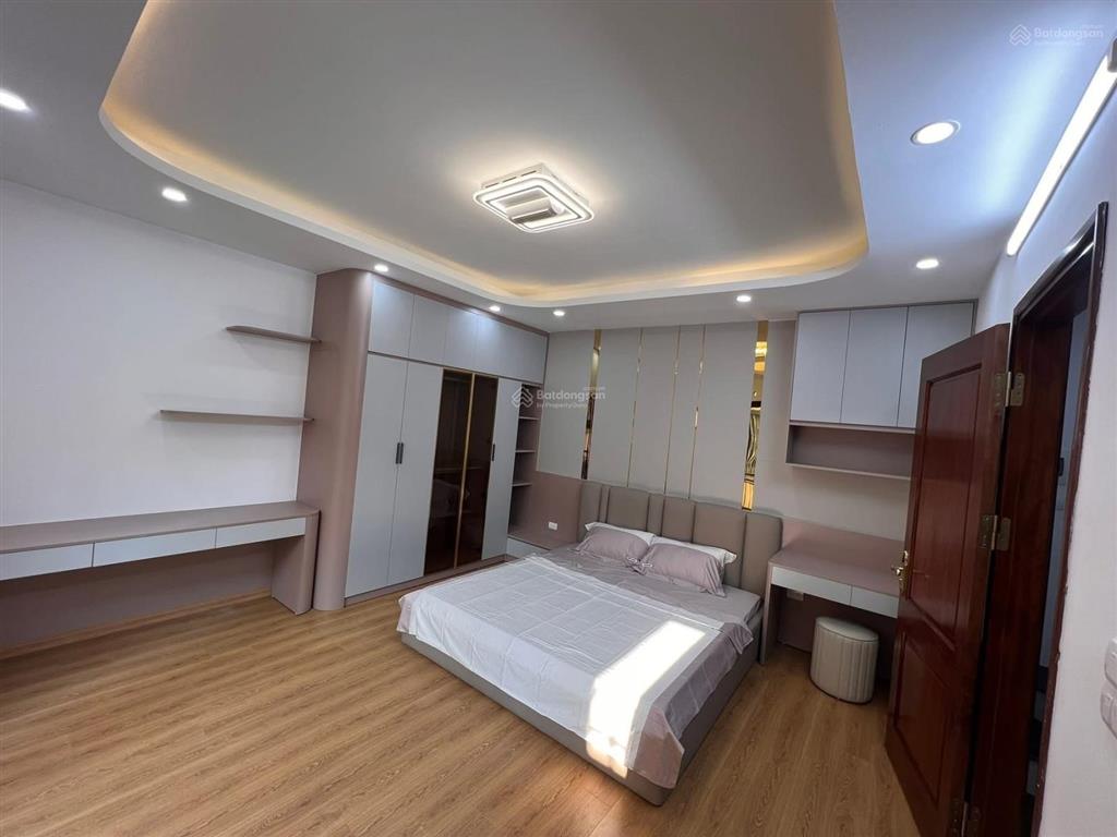 Quá rẻ! hồ đắc di,20m ra phố,thang máy, gần hồ, ngõ nông, nhà xây mới,full nt , ở ngay 42m2*6 t