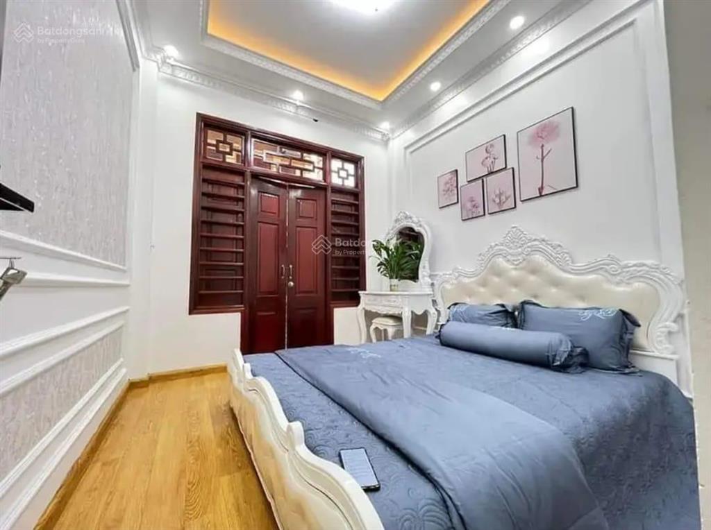 Chuẩn! ô tô đỗ cửa đặng tiến đông, 2 thoáng, nhà đẹp, 5 tầng xây mới, kinh doanh tốt, full nội thất