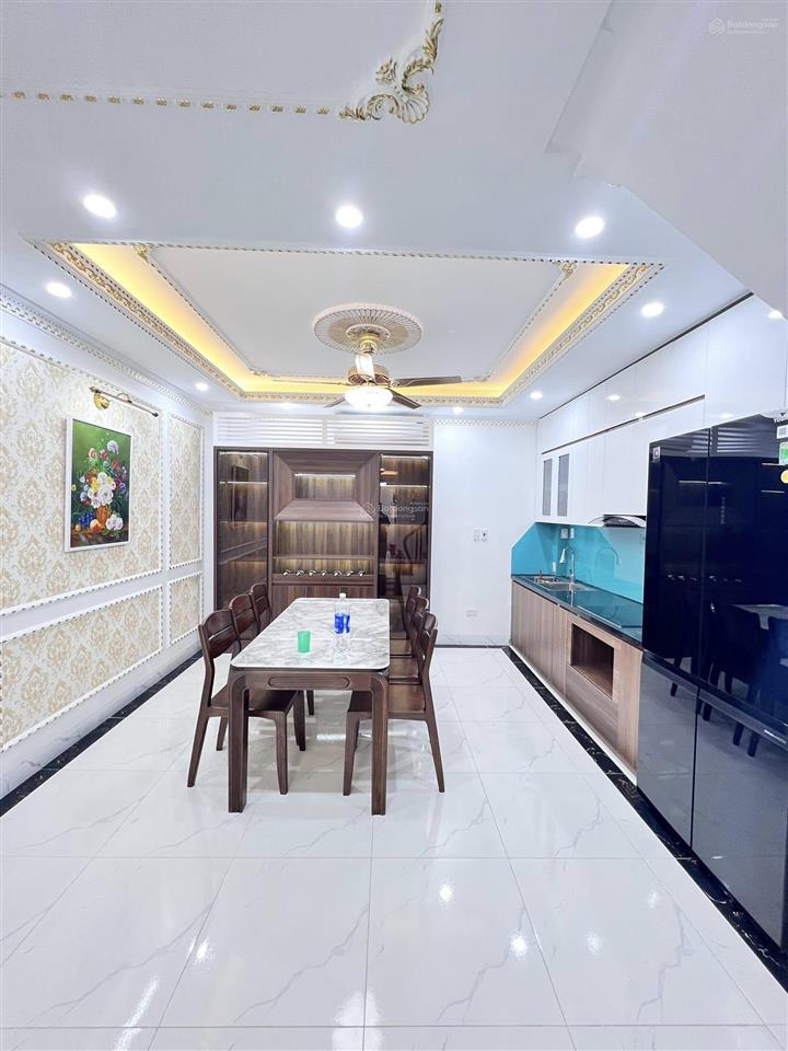 Rẻ cực nhà thái thịnh, 3 thoáng, 30m ra phố, ngõ thông, mặt tiền đẹp, nội thất 5 sao, 45m*5t