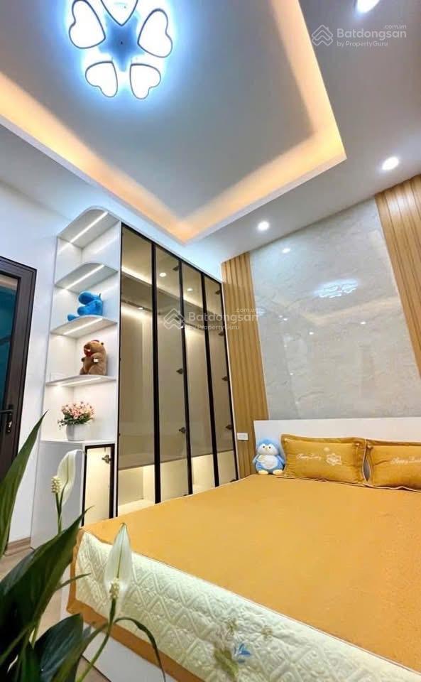 Siêu phẩm ! đặng tiến đông, ôtô đỗ cửa, 2 thoáng, sát phố, không qui hoạch,nhà đẹp ở ngay 38m2* 5t