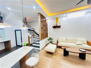 Bán nhà văn hương tôn đức thắng, hơn 30m ra phố, ngõ thông, full nội thất, 2 thoáng, căn góc 37m*5t