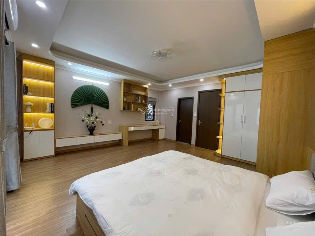 Cực phẩm ! nhà cát linh, gần phố,2 thoáng,35 m ra oto, gần ga tàu điện, nhà xây kiên cố 38 m 5 t