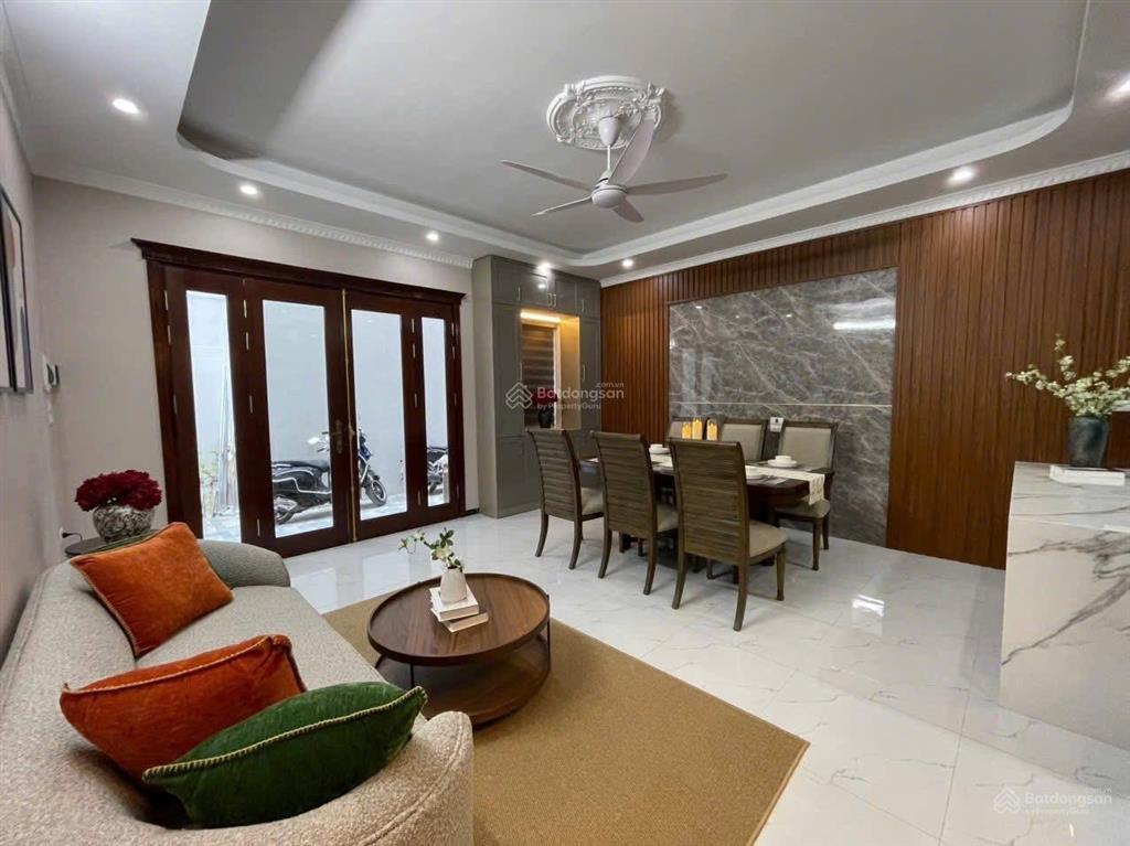 Cực phẩm ! nhà cát linh, gần phố,2 thoáng,35 m ra oto, gần ga tàu điện, nhà xây kiên cố 38 m 5 t