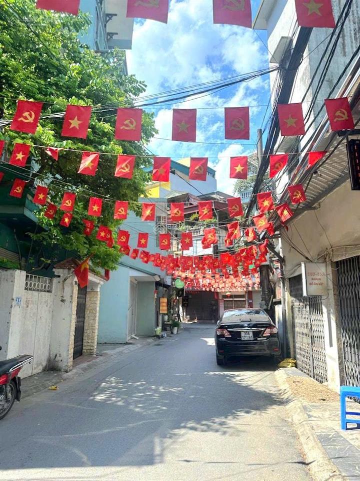 Lô góc thành công, 3 thoáng, ngõ thông rộng 2.5m, mặt tiền 5m, dân xây kiên cố, không quy hoạch