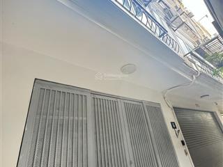 Căn góc mặt ngõ thông, phố tôn đức thắng 2 thoáng, cách ô tô hơn 30m, sổ đỏ cc, không quy hoạch