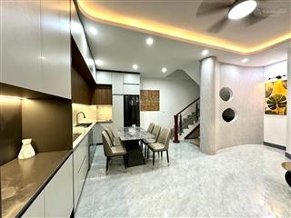 Hạ 1 tỷ, nhà ngõ hào nam, 2 thoáng, 50m ra ô tô, gần ga cát linh, full nội thất, sổ đỏ cc, không qh