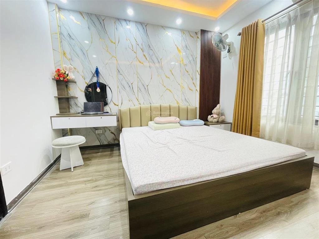 Giảm 500 triệu, nhà tây sơn, ngõ thông 2 thoáng, cách ô tô 40m, ở hoặc cho thuê kd cực tốt