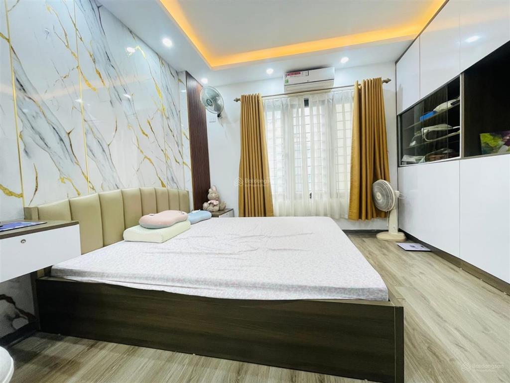 Giảm 500 triệu, nhà tây sơn, ngõ thông 2 thoáng, cách ô tô 40m, ở hoặc cho thuê kd cực tốt