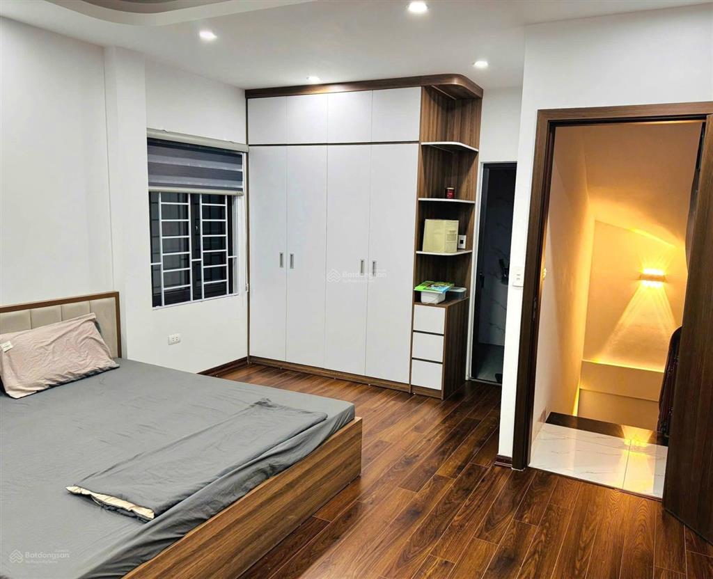 Chủ giảm 3 tỷ còn 8 tỷ! phố yên lãng, chỉ 40m ô tô, thông thái thịnh, full nội thất, sổ đỏ chuẩn