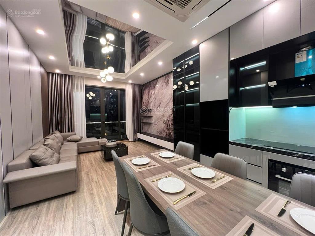 Hot! xã đàn, thang máy, ngõ nông, 10m ra phố, gần hồ ba mẫu, cv thống nhất, sân xe riêng, 38m2, 6t