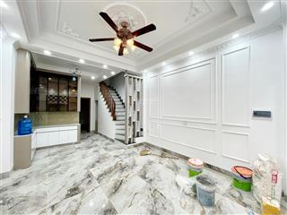 Siêu phẩm! hào nam, thang máy ngõ nông thoáng rộng, sát phố, ô tô đỗ gần, trước nhà thoáng 39m*6t
