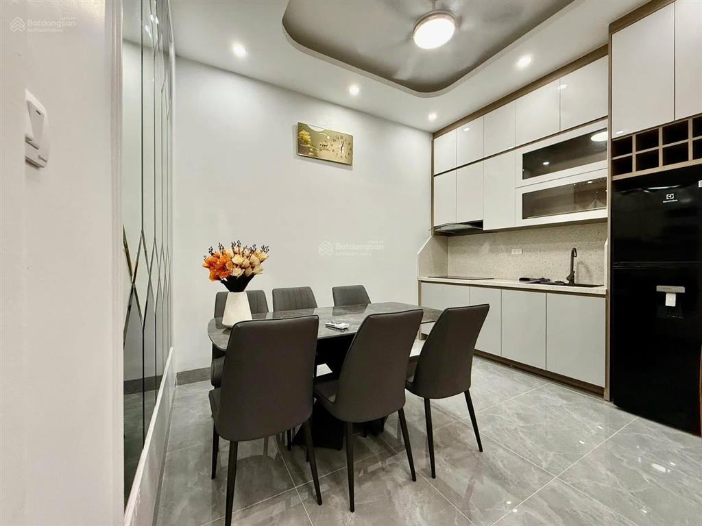 Gấp lắm! nhà xã đàn, 6 tầng thang máy, mới hiện đại, ngõ thông, cách ô tô 10m, mặt tiền rộng, sổ đỏ