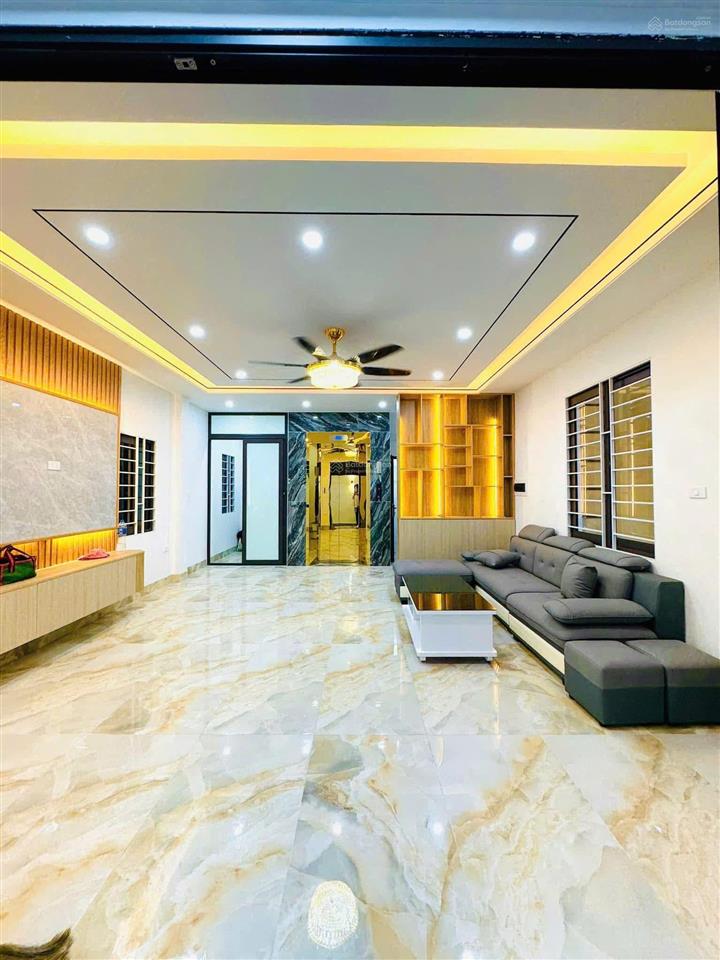 Nổi bật! xã đàn lô góc thang máy, 2 thoáng, 1 nhà ra phố, gần bãi đỗ xe ô tô, nhà đẹp, 42m2 6t
