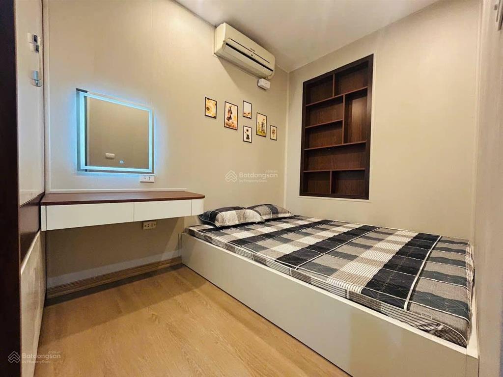 Nguyễn văn tuyết giảm còn 8,5 tỷ, 2 thoáng, gần ô tô, nhà dân xây, cải tạo ccmn cho thuê cực tốt.