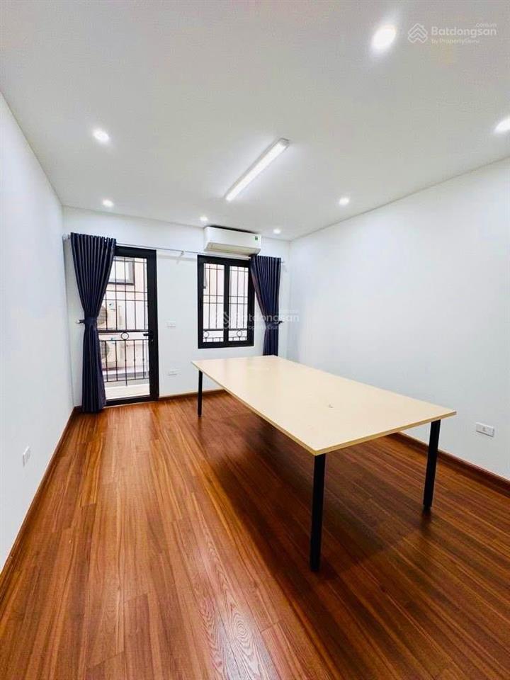 Siêu rẻ hào nam, cách ô tô 50m, ngõ thông, 45m*5 tầng, 6 ngủ ở hoặc cho thuê dòng tiền tốt