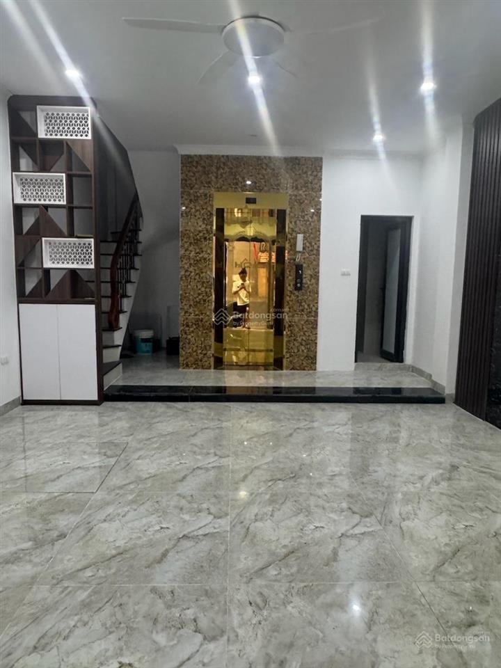 Siêu phẩm! phố thái thịnh thang máy, 2 thoáng, 20m ra ô tô, gần mặt phố, nhà mới đẹp full nt 40m*6t