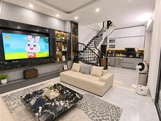 Cực phẩm trường chinh, 2 thoáng, nhà hiện đại, full nội thất, sổ đỏ chính chủ, giảm sâu cho khách.