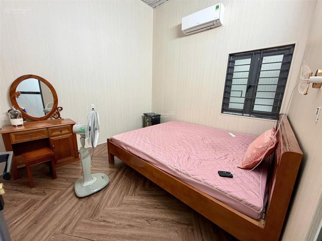 Chính chủ bán nhà khu vực nguyễn văn linh 81 m 2 tầng, oto đổ trong nhà, nhà mới đẹp,nt xịn ,ở ngay