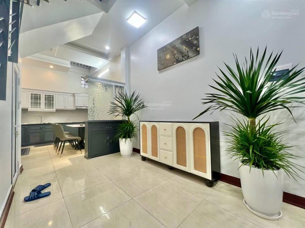 Siêu phẩm! phố yên lãng, ngõ nông, 2 thoáng, cách ô tô 20m, gần phố, nhà đẹp, 45m2* 5t