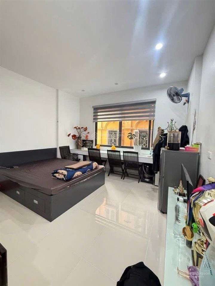 Siêu phẩm! hào nam dân xây btct chắc chắn, ngõ nông, 2 thoáng, sát phố, ô tô đỗ gần, ở ngay 42m2*5t
