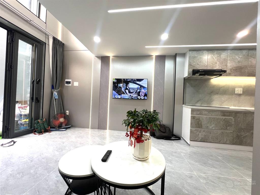 Nhà hẻm 3m full nội thất, có sẵn hđt, đường lý thái tổ (quận 10) 3.3x7.9, 26m², 3 tầng, giá 5.4 tỷ