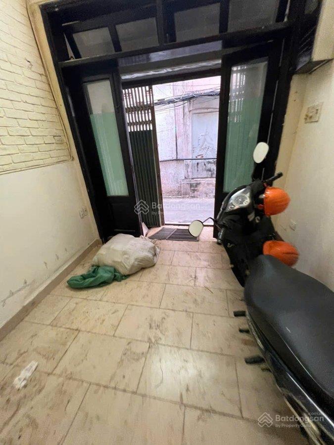 Bán nhà hxh có hđt 11tr/th cách mạng tháng 8 (quận 10) 2.7x9.7, 26.1m², 5 tầng, giá 5.25 tỷ