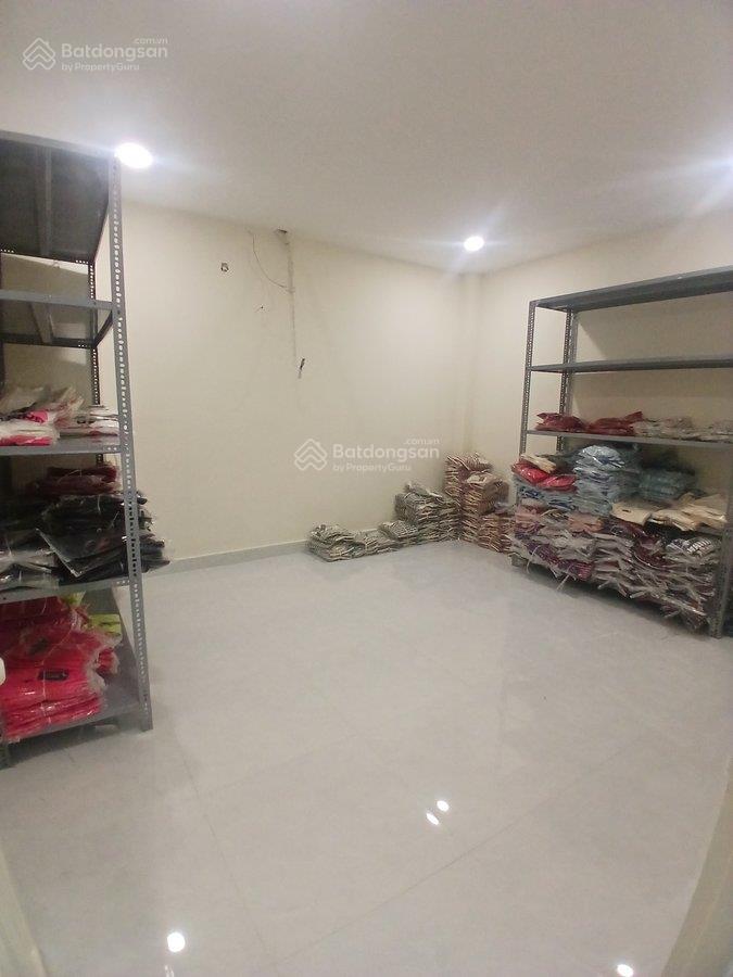 Hẻm ô tô, ngang 4m, nhà đẹp 4 tầng, hẻm thông, khuôn đất đẹp, dương văn dương tân phú  7.7 tỷ