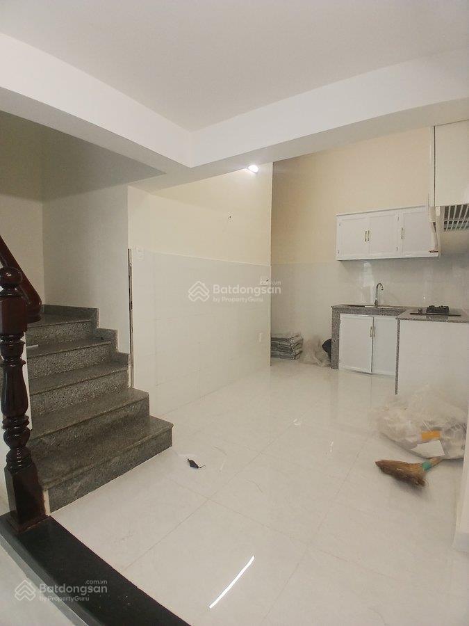 Hẻm ô tô, ngang 4m, nhà đẹp 4 tầng, hẻm thông, khuôn đất đẹp, dương văn dương tân phú  7.7 tỷ