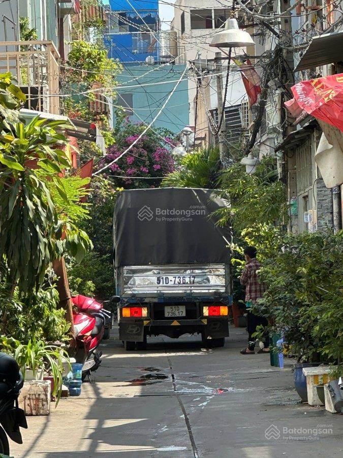 Hẻm ô tô, hẻm thông, nhà đẹp nhiều tầng, ngang 4m, giá tốt, thoại ngọc hầu tân phú  6.3 tỷ
