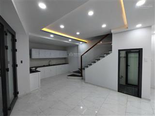 Nhà hẻm ô tô, ngang 10m hiếm có, khuôn đất đẹp, hẻm thông, giá tốt, âu cơ tân phú  6.9 tỷ (tl)