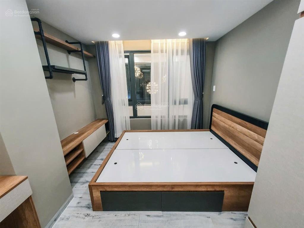 Hẻm xe hơi, hẻm thông, dài 12m, nhà đẹp 3 tầng, vào ở ngay, huỳnh tịnh của quận 3  9.5 tỷ (tl)