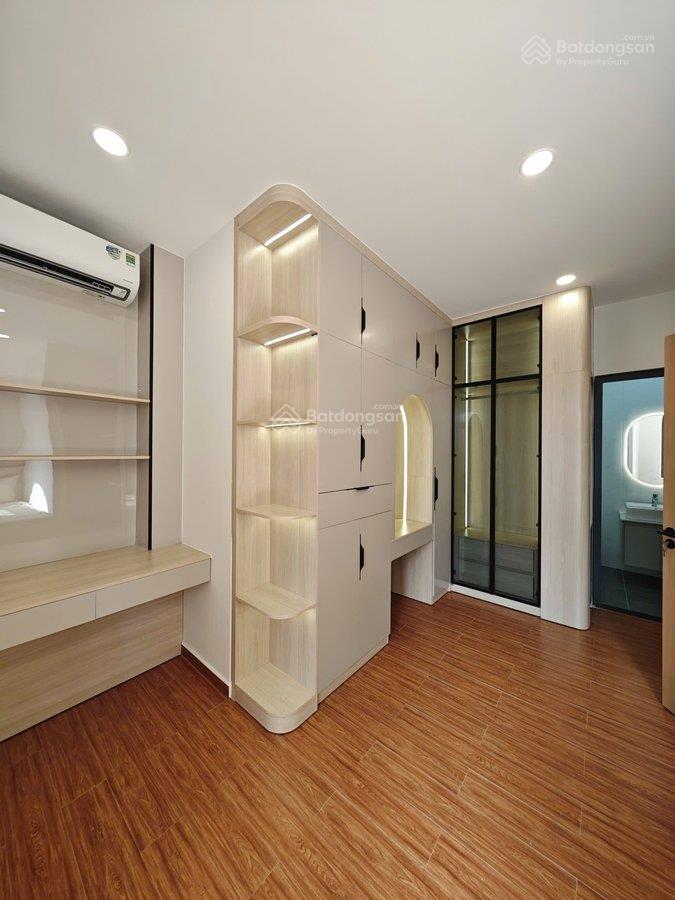 Hẻm xe hơi, ngang 4m, nhà đẹp 3 tầng, hẻm thông, vào ở ngay, nguyễn đình chiểu quận 3  8.4 tỷ (tl)