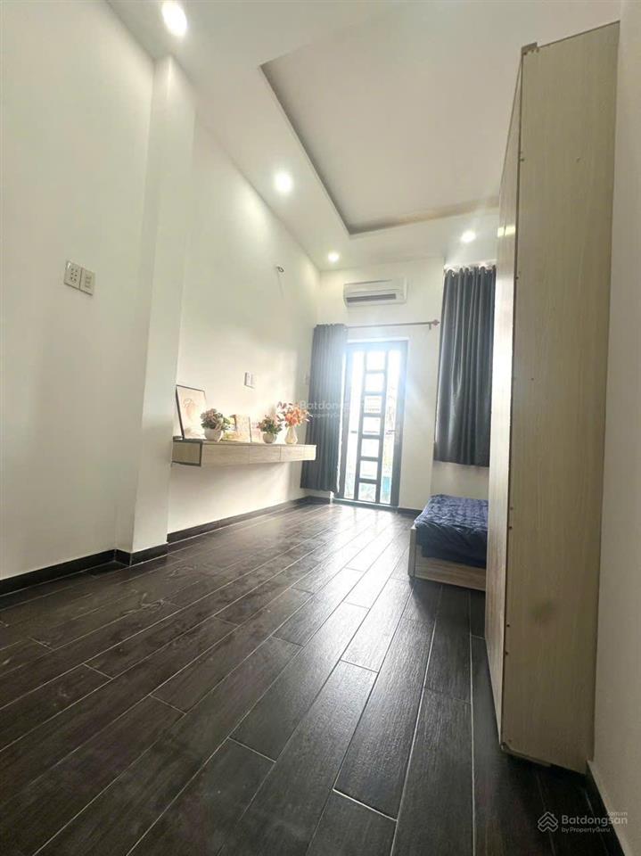 Nhà cực đẹp, full nội thất xịn xò, hxt rộng rãi đón chào quý khách nguyễn xí bthạnh 3pn 4wc 18tr/th