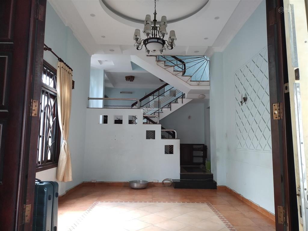 Cho thuê nhà đẹp hxt lớn bùi đình túy, p.12, bình thạnh 5x15, trệt 2 lầu sân thượng 27tr/th