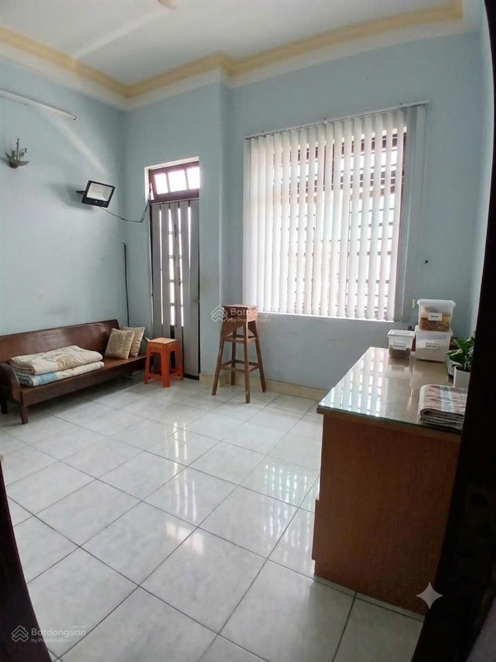 Tân phú  phú thọ hòa  nhà 4 tầng btct  40m  hẻm 4m ô tô đỗ cửa  gần chợ vải  5,5 tỷ tl
