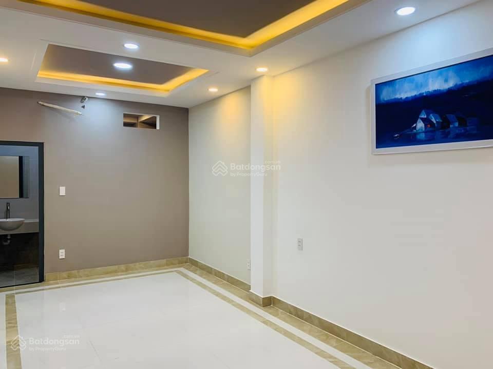 Quận 10  nhà hẻm 3.5m sư vạn hạnh khu vip dân trí cao  gần mặt tiền  giá 9.7 tỷ tl