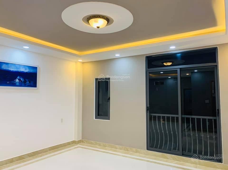 Quận 10  nhà hẻm 3.5m sư vạn hạnh khu vip dân trí cao  gần mặt tiền  giá 9.7 tỷ tl