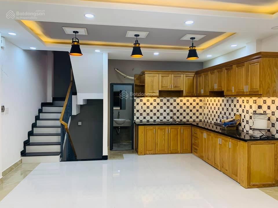 Quận 10  nhà hẻm 3.5m sư vạn hạnh khu vip dân trí cao  gần mặt tiền  giá 9.7 tỷ tl