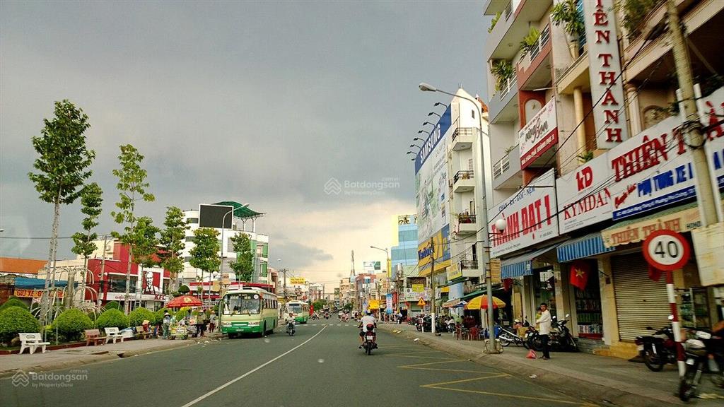 [quận 10]  [nhà hxh] cách mạng tháng 8 (p.15). dt 6m x 10m dtsd 254m². giá thuê 80tr