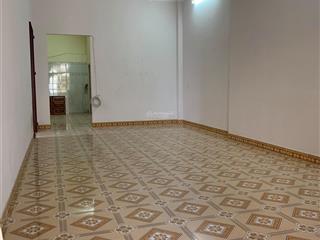 Quận 10  mặt tiền hồng lĩnh, p.vườn lài (p.15). 5.2m x 21m 770m2. 1 hầm, trệt, lửng, 4 tầng.