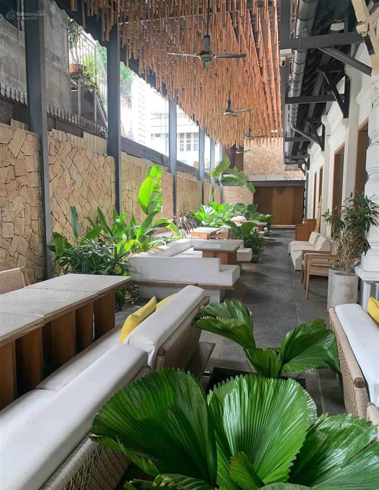 Quận 1  mặt tiền bề ngang khủng 17.2m | diện tích 722m2 | nguyễn trãi, p.nct. 17.2m x 42m 1084m2.