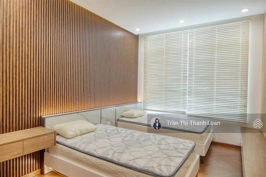 Bán căn penthouse duplex 4pn 310m2 view sông sài gòn chung cư vista verde