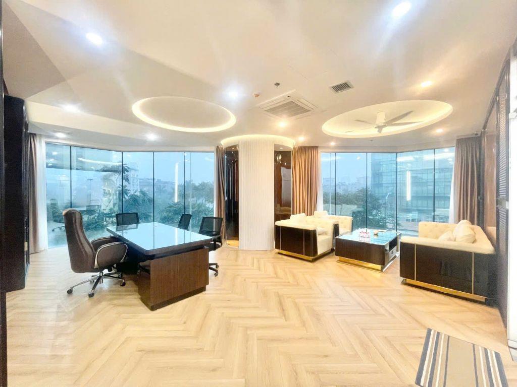 VĂN PHÒNG 170M FULL NỘI THẤT - NGOẠI GIAO ĐOÀN