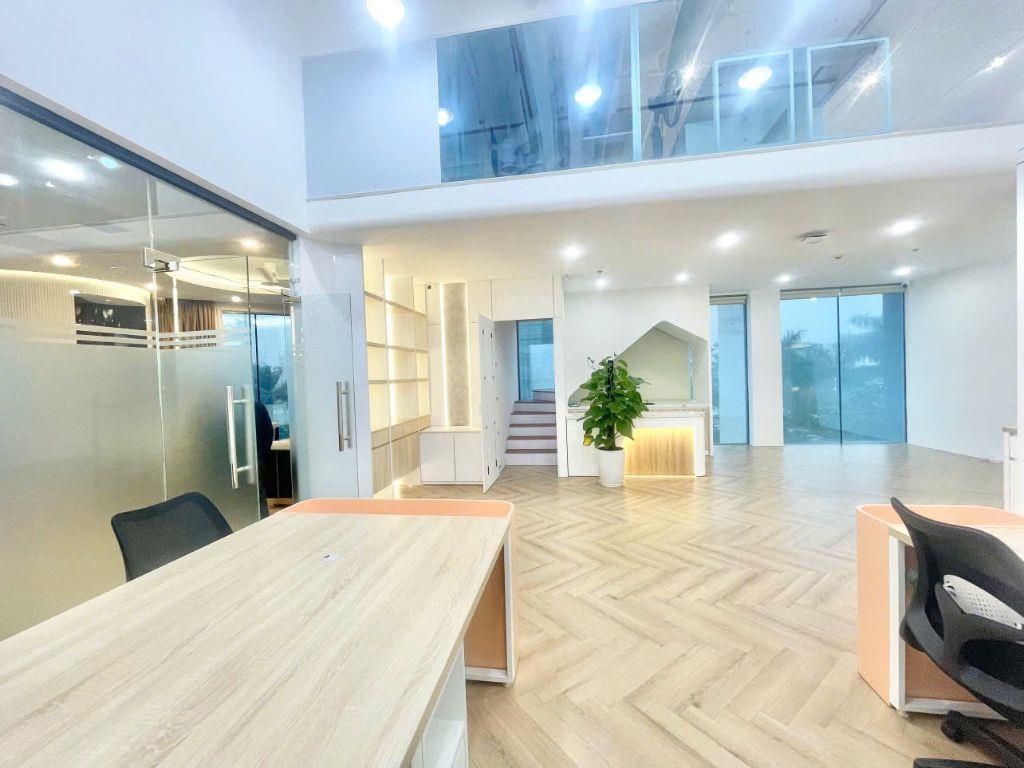 VĂN PHÒNG 170M FULL NỘI THẤT - NGOẠI GIAO ĐOÀN